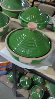 تابه ی سفالی درب‌دار متوسط