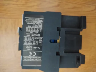 کنتاکتور 25آمپرLC1D251M7 لیان220ولت