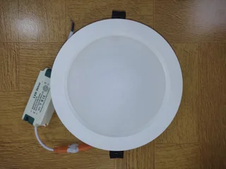 پنل 18وات بک لایت گرد توکار ایران زمین